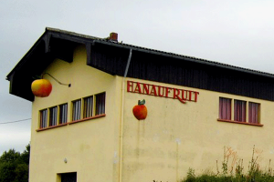 15_Buchsweiler_(Bouxwiller)_-_Obstladen_Hanaufruit