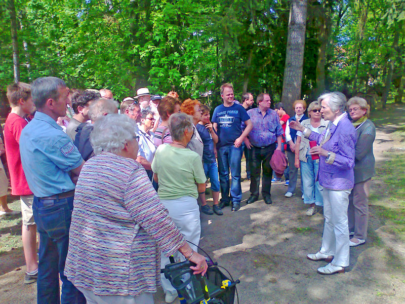 Maiführung auf dem Jüdischen Friedhof